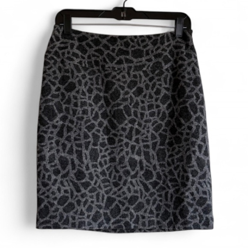 Peter Nygard Black Animal Print Wool Blend Pencil Skirt Size 6